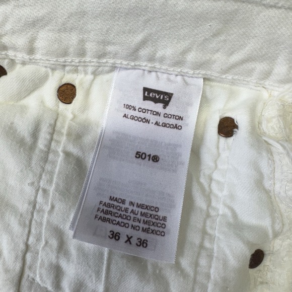 Vintage Levis 501 Jeans Mens 36x36 White Denim Button Fly Straight Leg USA - Picture 4 of 13